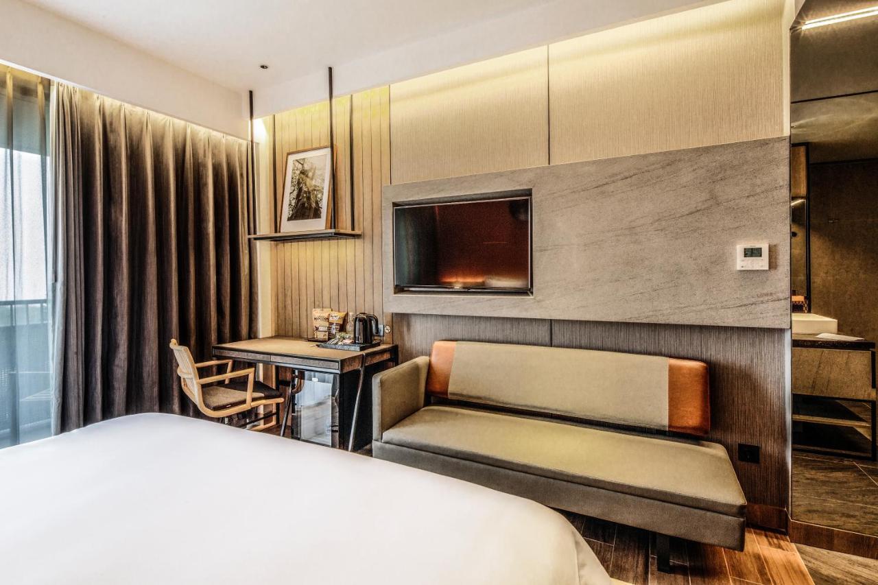 מלון פונקאק The Botanica Sanctuary מראה חיצוני תמונה Deluxe Room