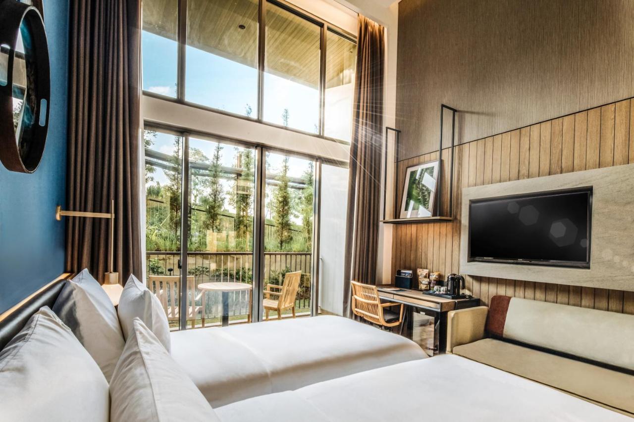 מלון פונקאק The Botanica Sanctuary מראה חיצוני תמונה Deluxe Room