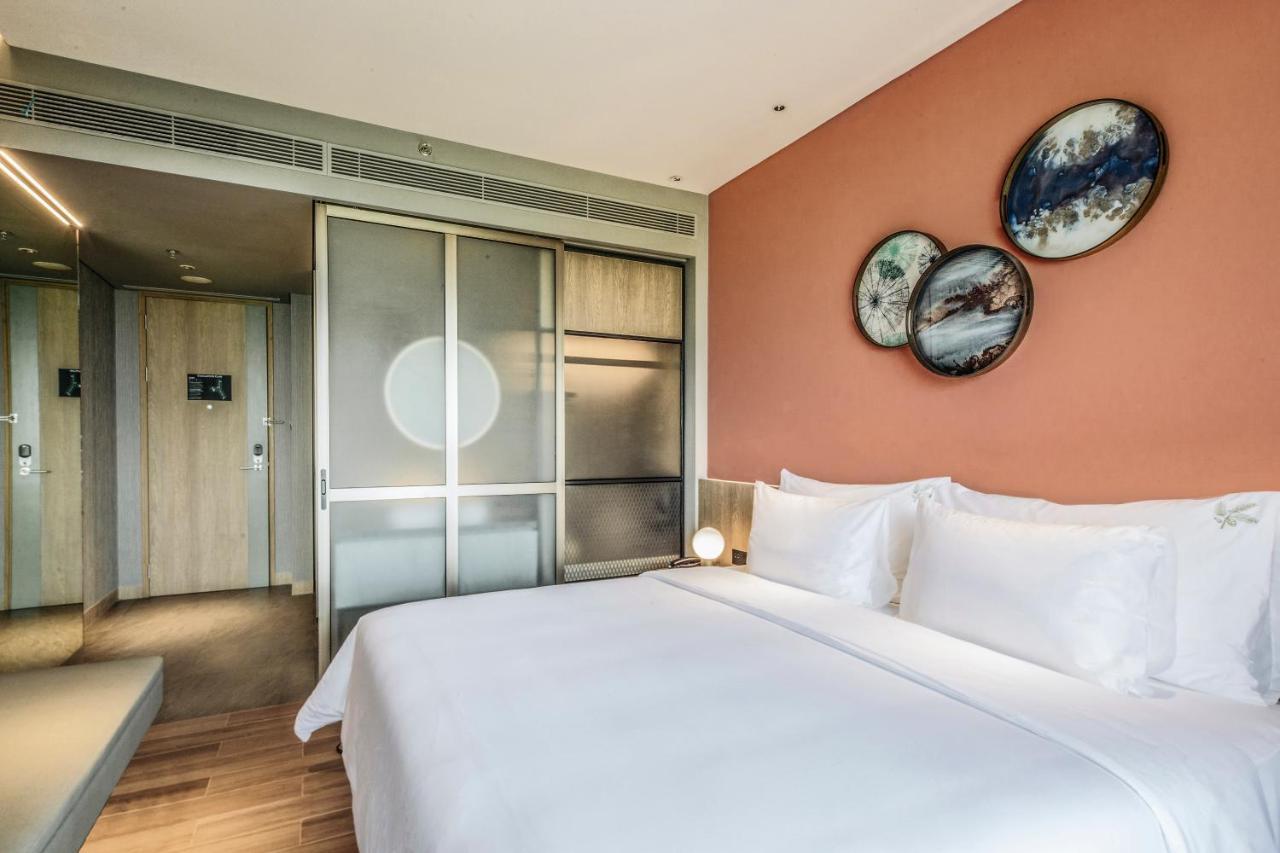 מלון פונקאק The Botanica Sanctuary מראה חיצוני תמונה Deluxe Room